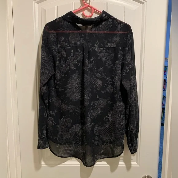 Decree Black Sheer Paisley Pocket Long Sleeve Top Blouse Women’s Size Medium - Picture 6 of 6